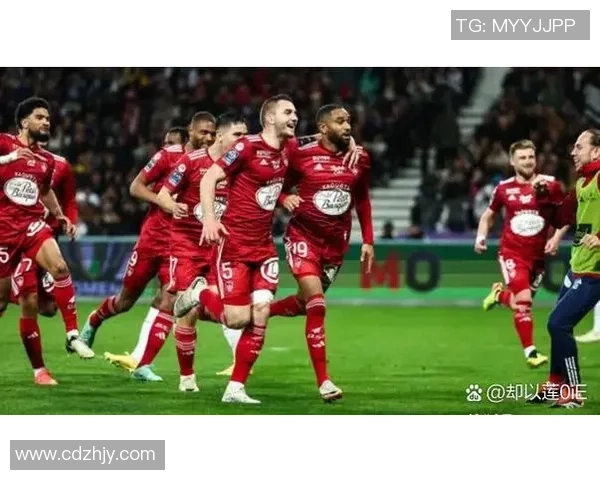 佩开头的足球明星们的辉煌成就与传奇故事解析 佩开头的足球明星们的辉煌成就与传奇故事解析