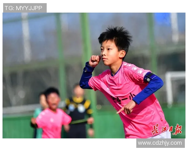 乐盈足球助力青少年足球发展打造未来足球明星的摇篮与平台