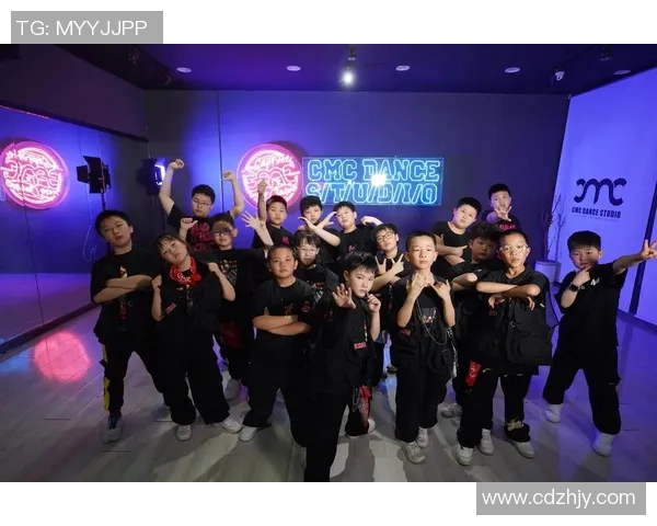 街舞个人能力排行榜揭晓西安街舞队荣获第三名展现实力与风采