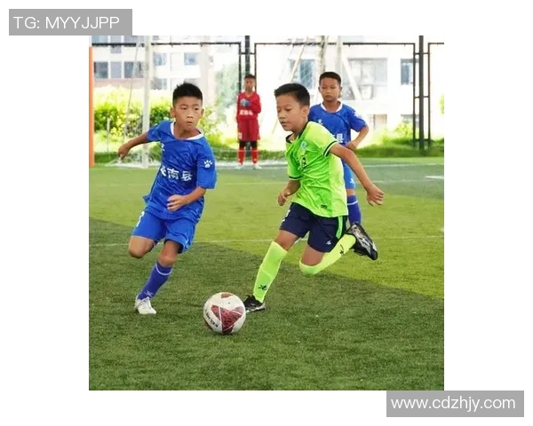 足球教师匮乏现象严重影响青少年足球发展亟需解决的教育问题 足球教师匮乏现象严重影响青少年足球发展亟需解决的教育问题